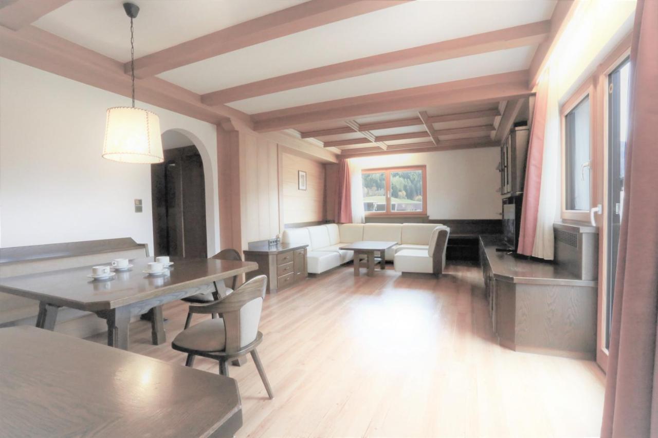 Residence Tantalus سان لورينزو دي سيباتو المظهر الخارجي الصورة