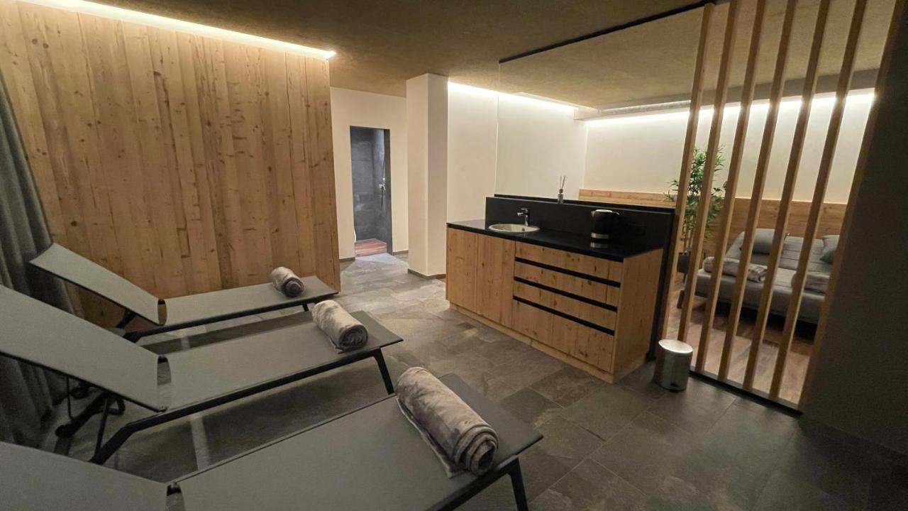 Residence Tantalus سان لورينزو دي سيباتو المظهر الخارجي الصورة