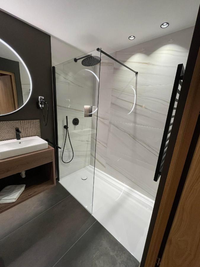 Residence Tantalus سان لورينزو دي سيباتو المظهر الخارجي الصورة