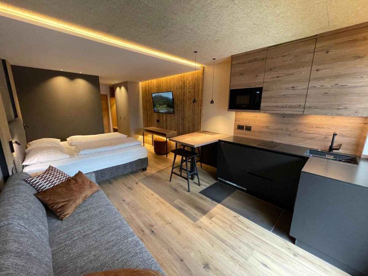 Residence Tantalus سان لورينزو دي سيباتو المظهر الخارجي الصورة